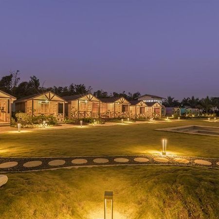Waterscape Retreat Girnāre 외부 사진