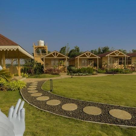 Waterscape Retreat Girnāre 외부 사진